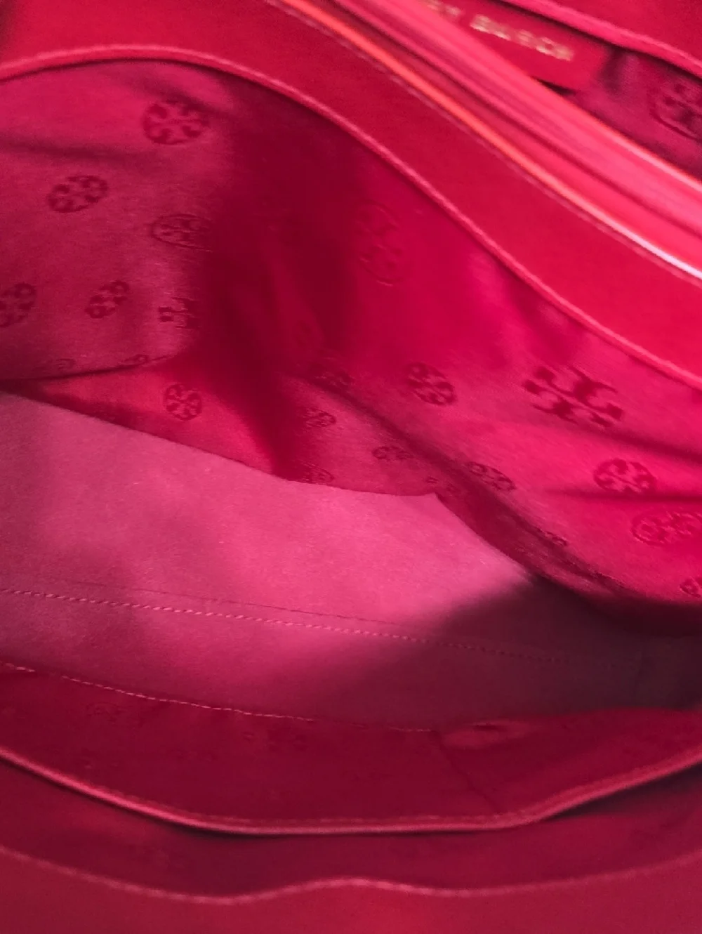 EUC Tory Burch Red Saffiano Tote with Gold Logo